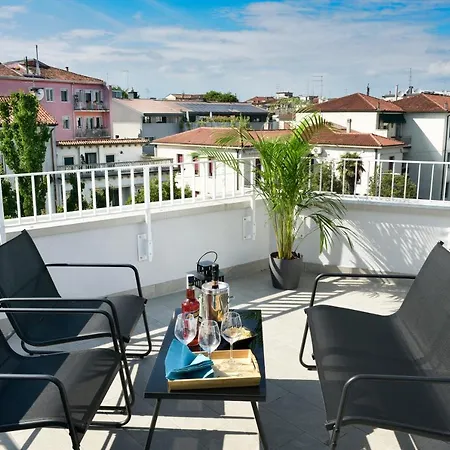 Residenza Emilia Апартаменты *